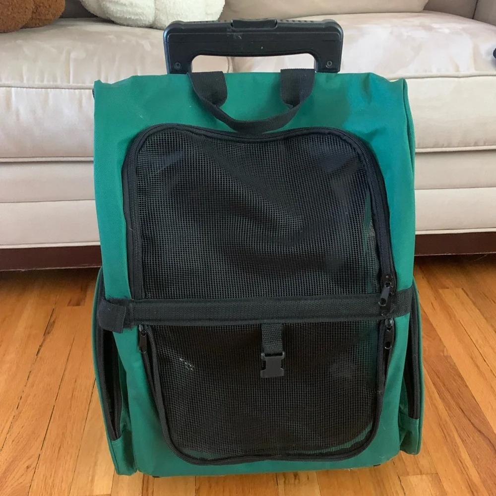 Dog carrier backpack with wheels